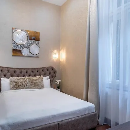 Luxy Design * Budapest