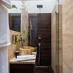 Luxy Design *