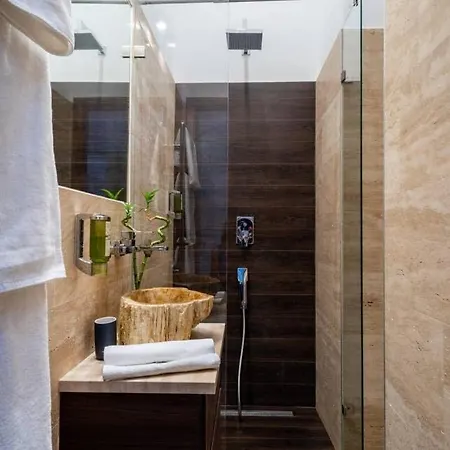 Luxy Design *