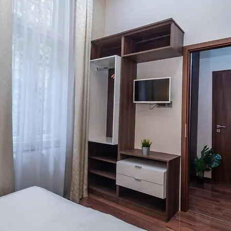 Luxy Design